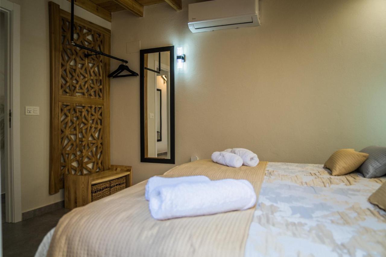 Apartamentos Turisticos El Altozano Fuentes de León المظهر الخارجي الصورة