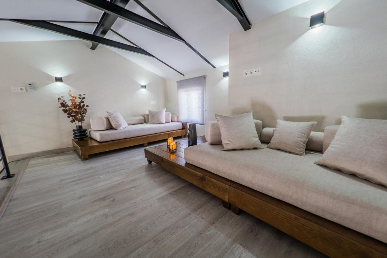 Apartamentos Turisticos El Altozano Fuentes de León المظهر الخارجي الصورة